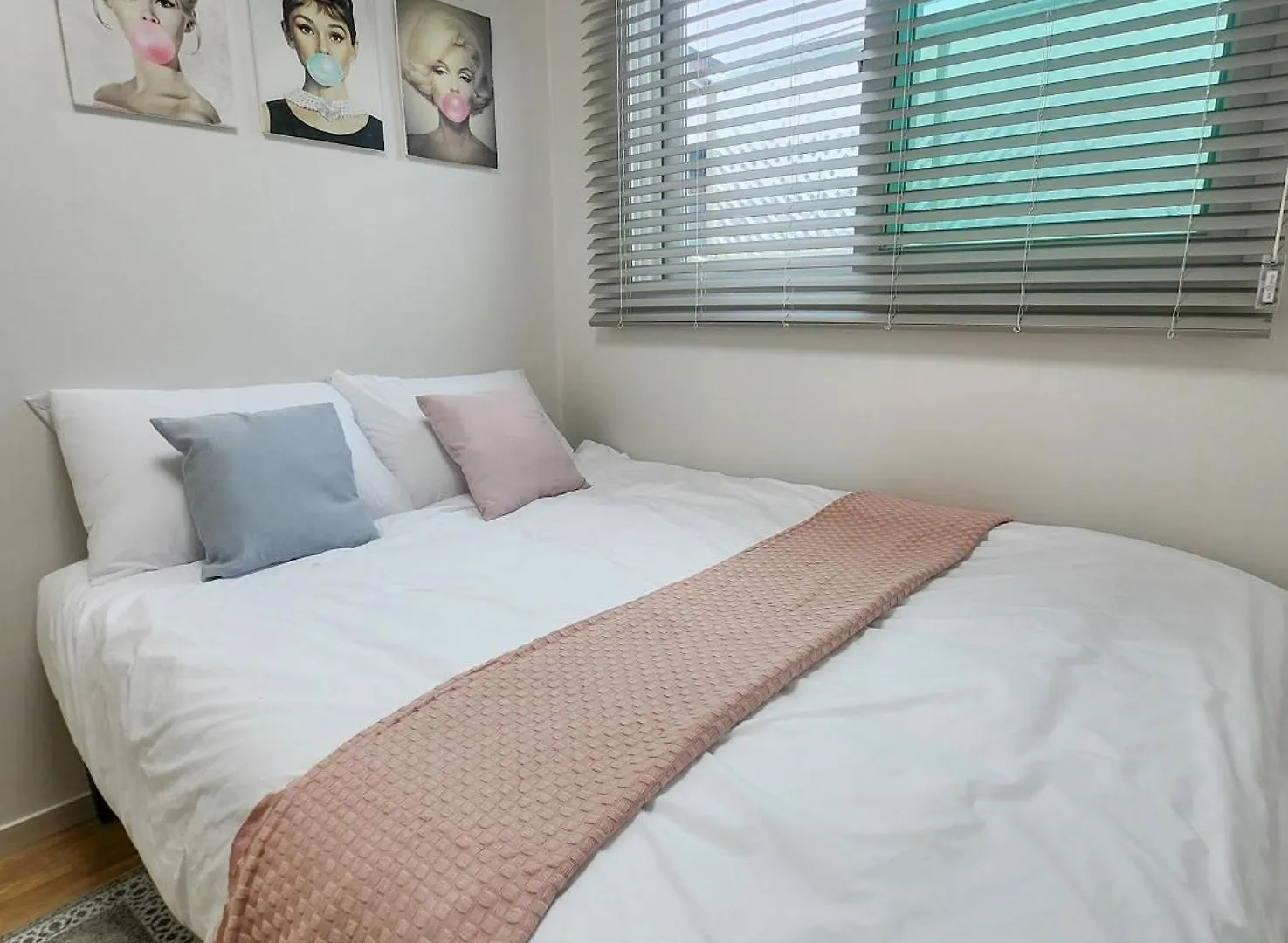 The Moment,Hongdae Apartment Seoul